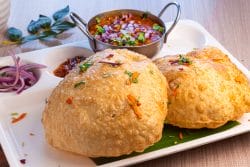Chole Bhatura